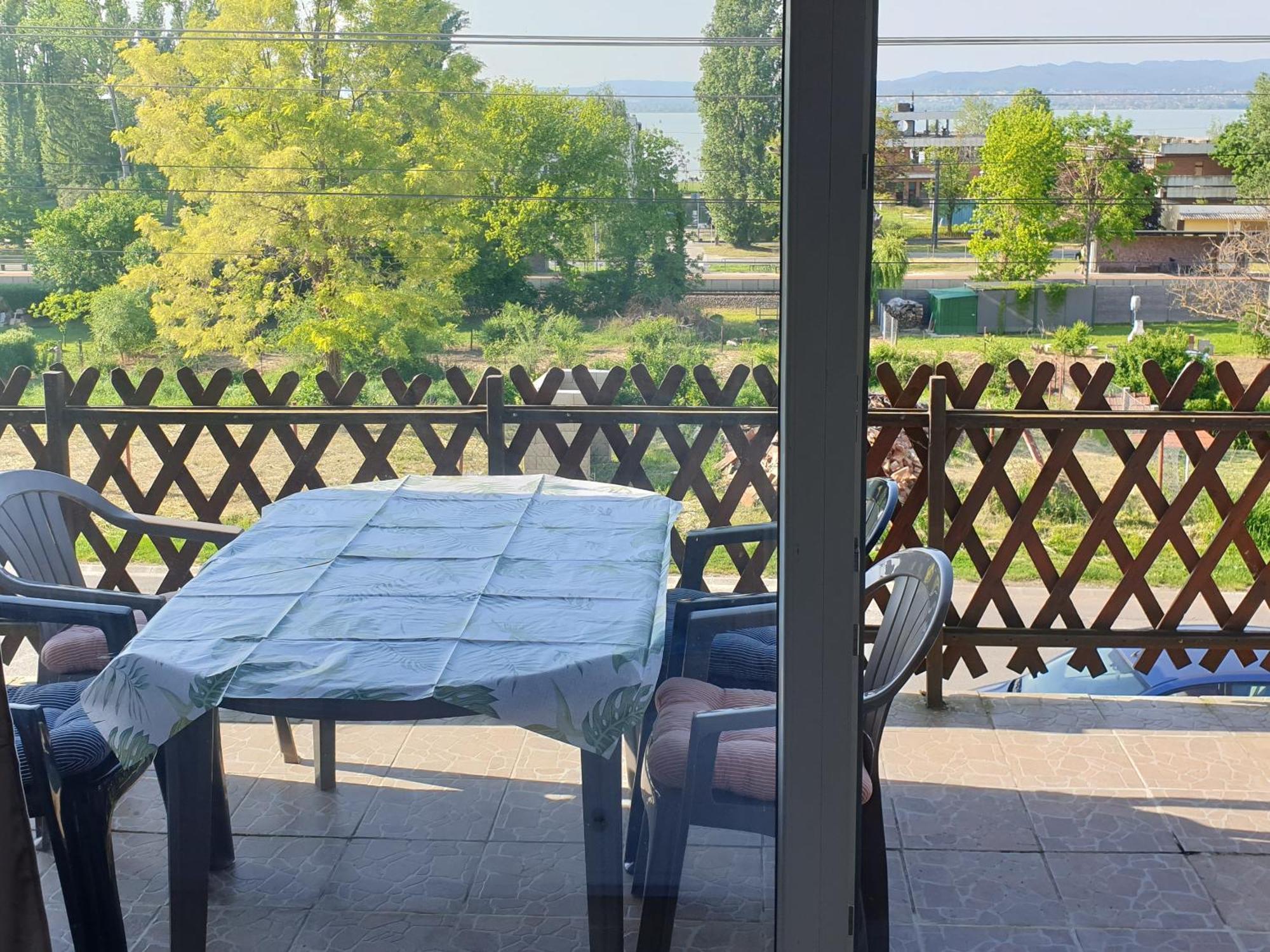 Sophie Apartment With Balcony Balatonberény エクステリア 写真